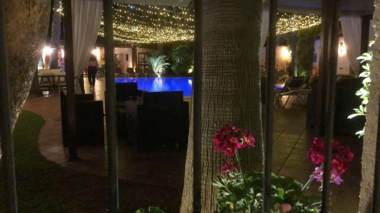 Hotel Redebora Torregrotta ภายนอก รูปภาพ