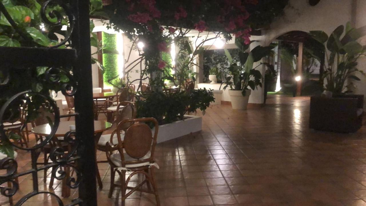 Hotel Redebora Torregrotta ภายนอก รูปภาพ